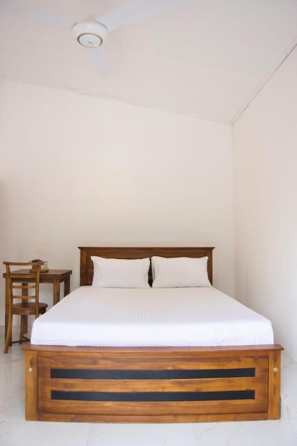 Sanmi Airport Resort คาตุนายากา ภายนอก รูปภาพ